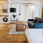 50M2 Rue Rambuteau/Pompidou/Marais/Hotel De Ville
